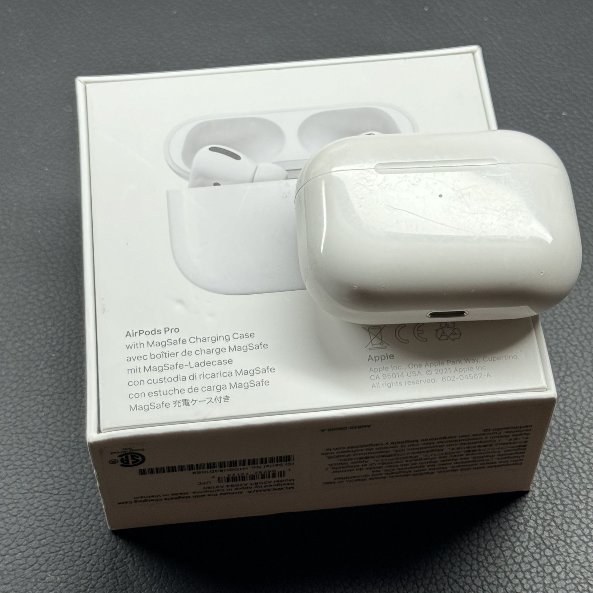  Apple AirPods Pro With MagSafe Charging Case Model A2083 A2084 A2190 MLWK3AM/A Wireless Bluetooth Headphones Earbuds Siri White