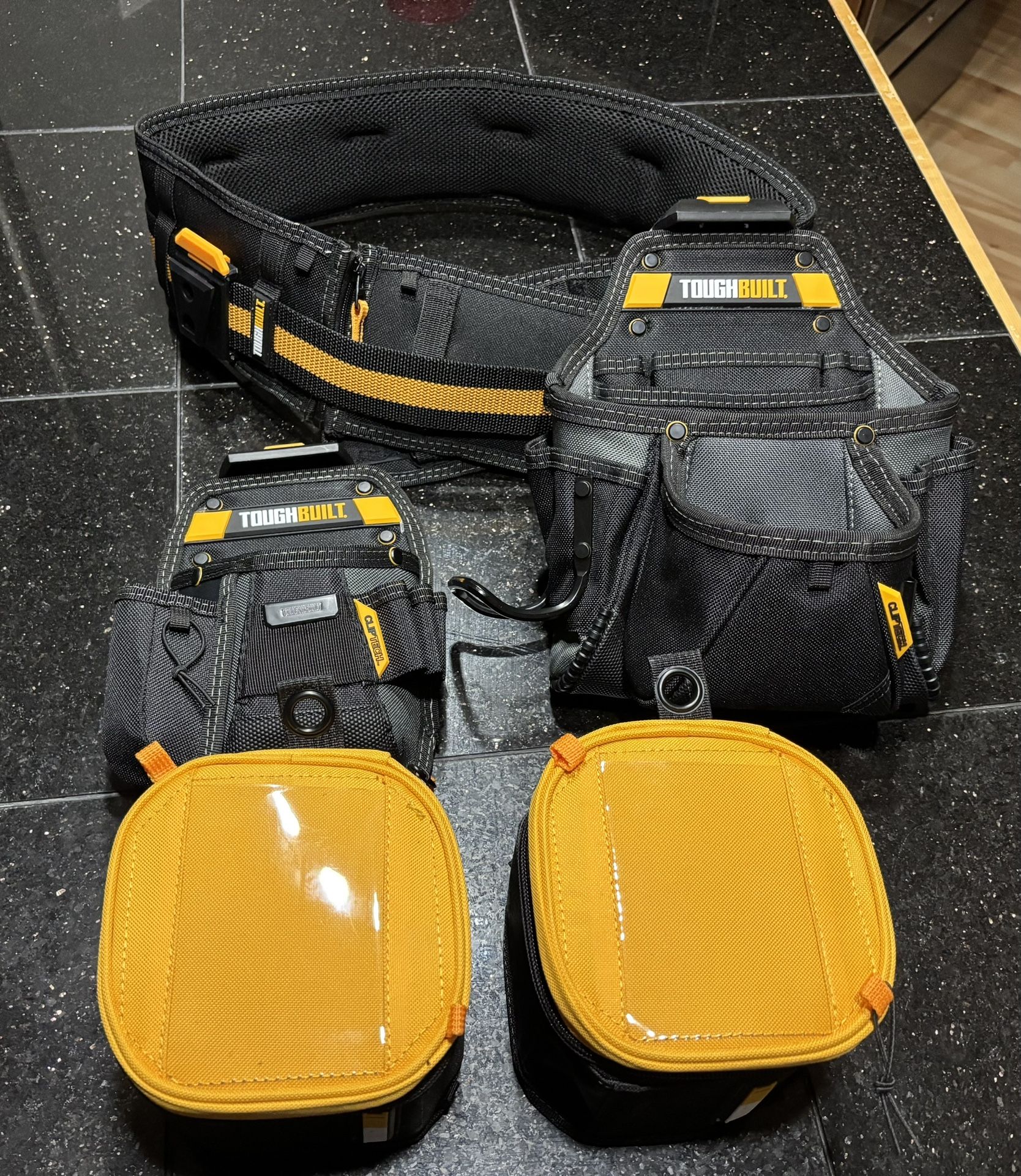 ToughBuilt 27 pocket Polyester Handyman Tool Belt
