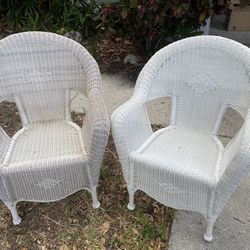Plastic Wicker Chairs 