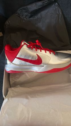 Kobe 5 Caitlin Clark Size 12