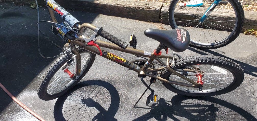 3 Bikes