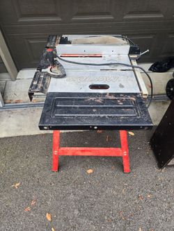 Skill table saw