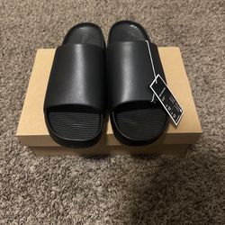 Men Nike Calm Slides