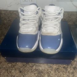 Air Jordan 11 Retro Low 