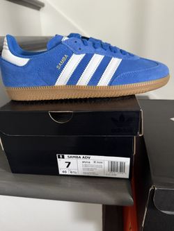 Samba Size Men’s 7 Woman’s 9 New 