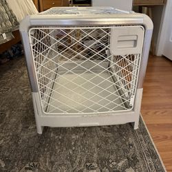 Diggs revol Medium Dog Crate 
