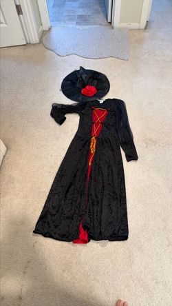Witch costume