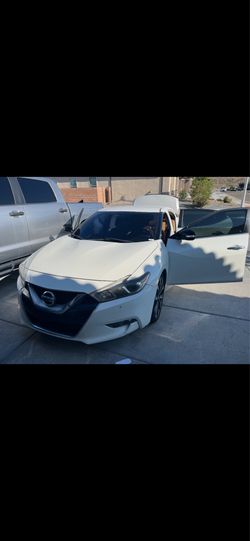 2016 Nissan Maxima