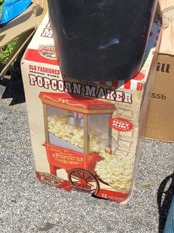 Popcorn maker