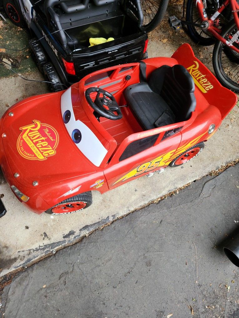 Lighting McQueen PowerWheels
