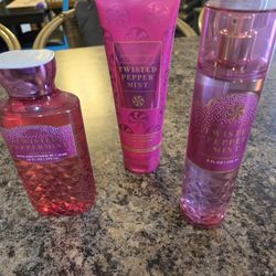 Bath & Body Works- Twisted Peppermint