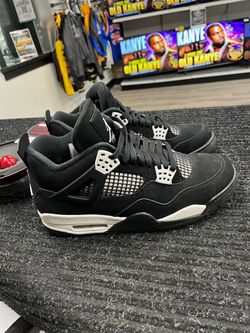 Size 10 Jordans no box (3250)