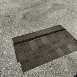Weatherwood Roofing shingles $26 Bundle 