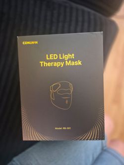 Red light therapy face mask