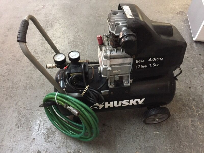 Husky TA-2530B, 8Gal. Portable Oil Free Air Compressor, 120v