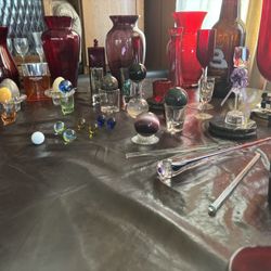 Collectible  ARTWORKS  OF  GLASS 