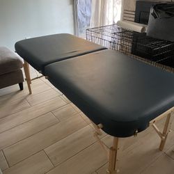 Massage Table 