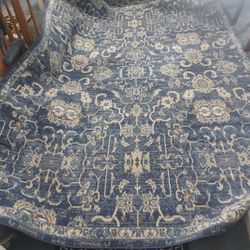 QUALITY NOURISON  CENTER CARPET