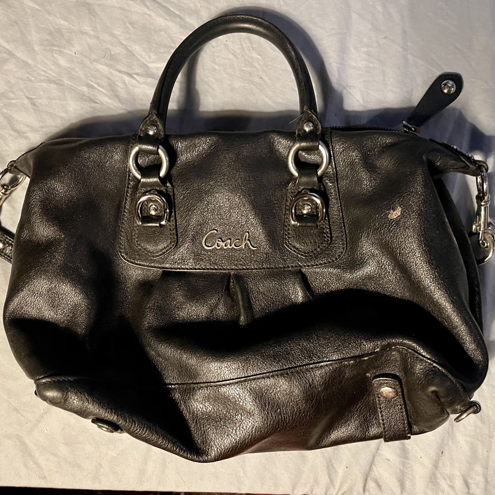 Coach Mini Black Boston Bag for Sale in Fountain Valley, CA - OfferUp