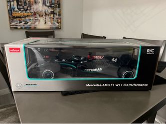 Mercedes-AMG Petronas F1 W11 Lewis Hamilton #44 R/C Car