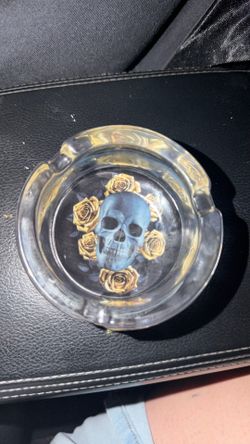 Ash tray