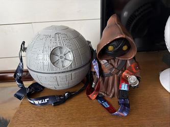 Star Wars popcorn holder Star Wars sipper