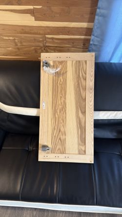 Kitchen cabinet door with hinges