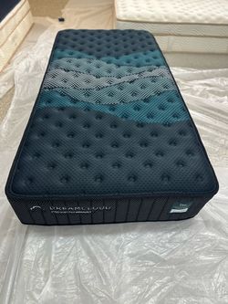 DreamCloud PressureSmart Firm Twin XL Mattress