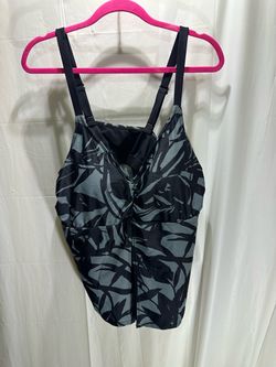 Ava & Viv Women’s Plus 20W Abstract Tankini Top Black/Gray Adjustable Straps