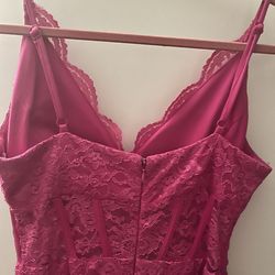 Hot Pink size 4