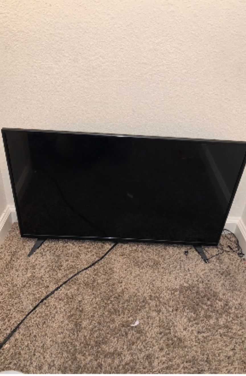 Insignia Smart 32 Inch Tv