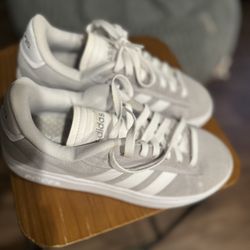 ADIDAS GRAND COURT ALPHA SHOES 8.5 $40