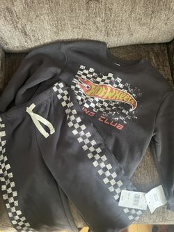 Hot Wheels 2 Piece Set Size 4T Black Racing Club Sweater Sweatpants