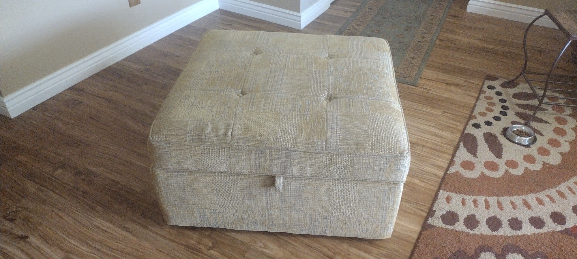 Ottoman With Storage