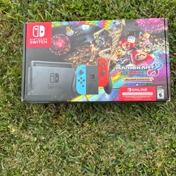 NINTENDO SWITCH. W/MARIO KART 8.DELUXE BUNDLE BRAND ..NEW .. $260