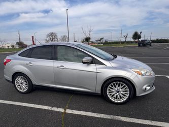 Ford focus Sel título salvaje