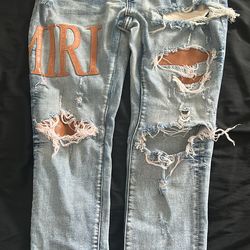 distressed amiri jeans