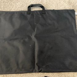 21” X 26” Zippered Canvas Art Carrier
