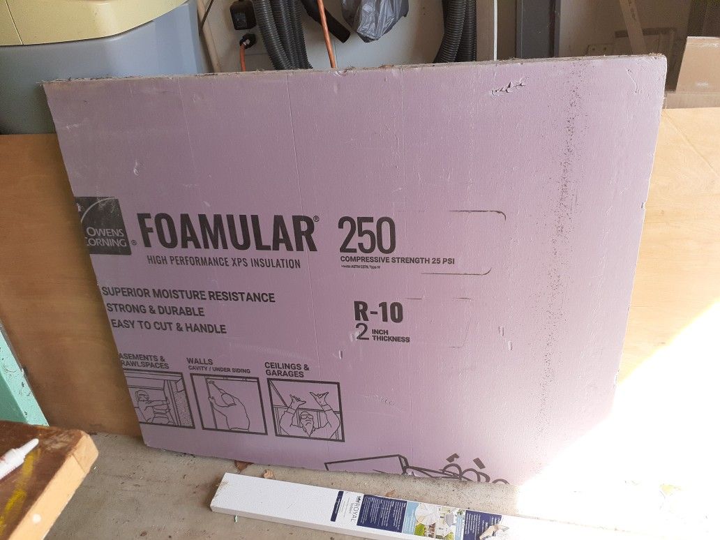 RIGID FOAM INSULATION BOARD 