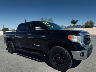 2015 Toyota Tundra CrewMax