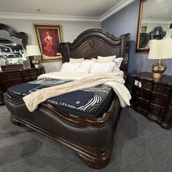 4 Pc King Bedroom Set 