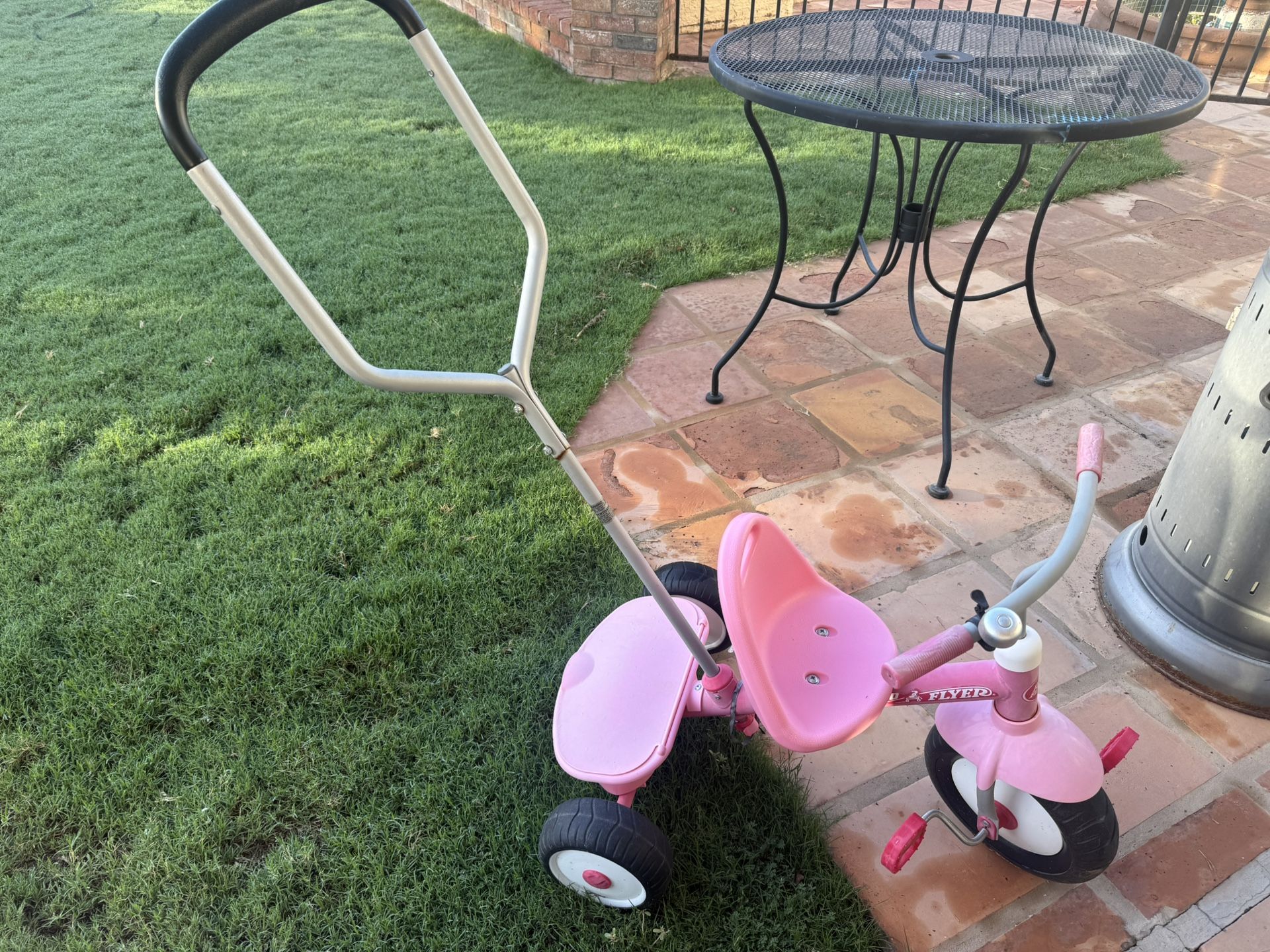 Radio flyer with push handle