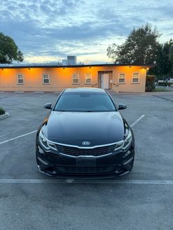 2019 KIA Optima
