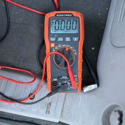 Klein Volt Meter 