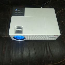 Yaber Projector