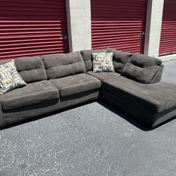Sectional Couch 🔥