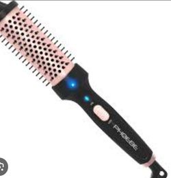 Curling iron / blow dryer