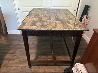 Art table