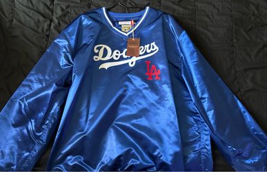 Mitchell & Ness Los Angeles Dodgers Sideline V-Neck Pullover Satin Jacket