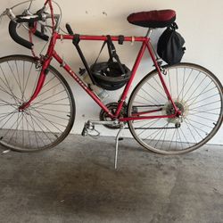 Vintage Red Road Bike – Classic Steel Frame – Size Medium